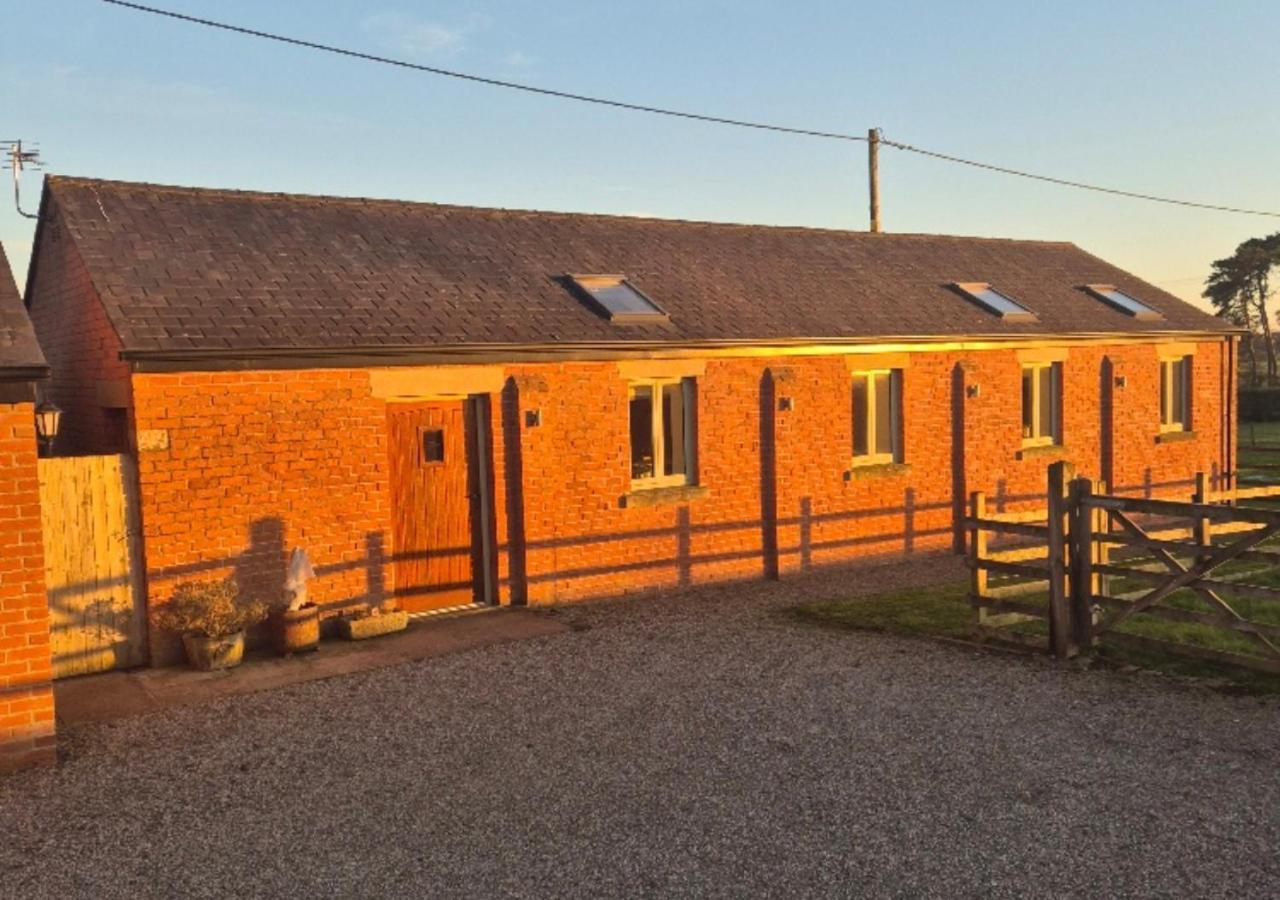 Bowland Breaks-A Luxury Barn Conversion With Optional Hot Tub, Log Burner And Countryside Views Longridge Eksteriør bilde
